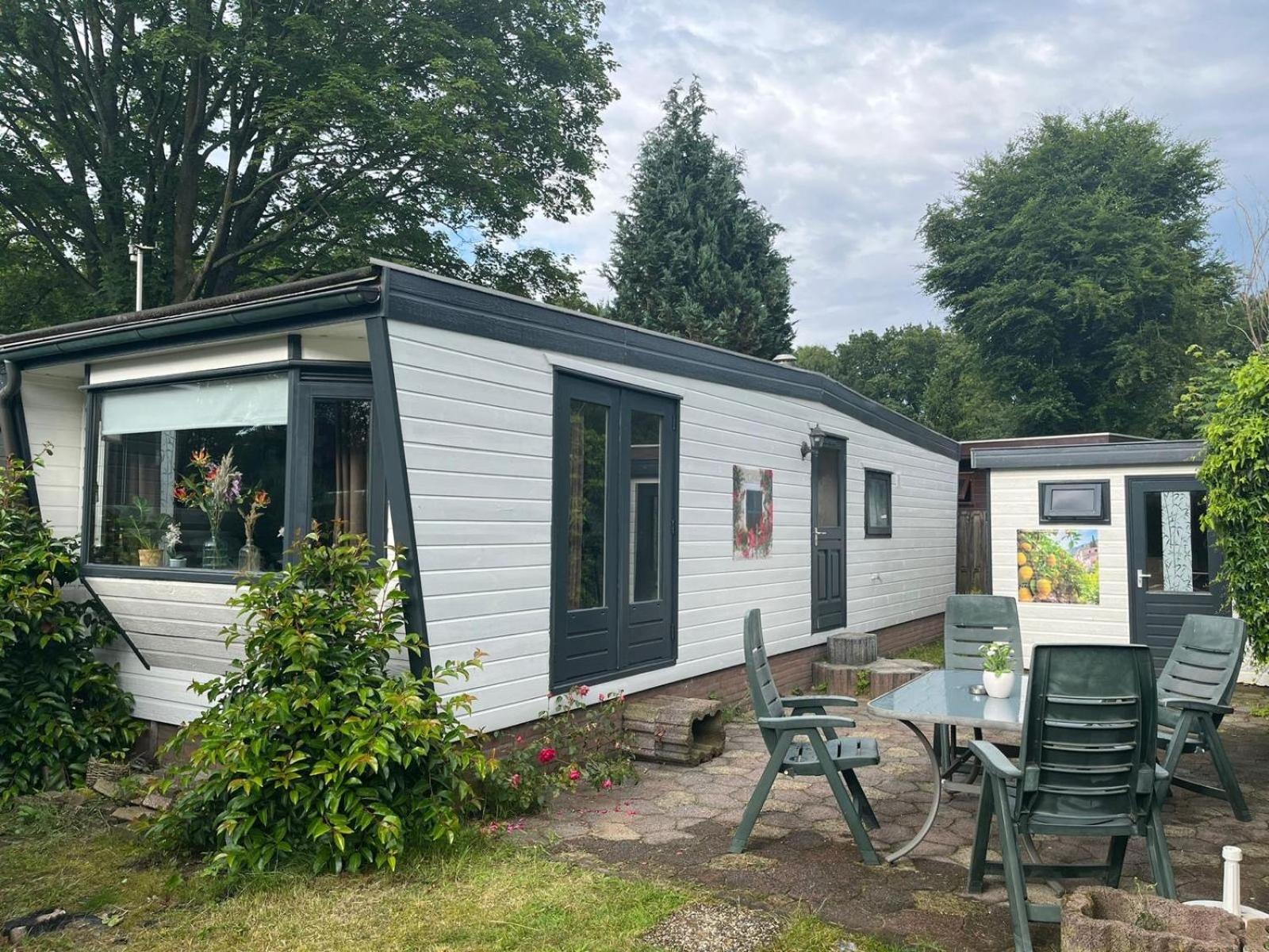 Leuk Chalet Te Huur In Putten, Honden Van Harte Welkom, Alleen Voor Recreatie Vila Exterior foto